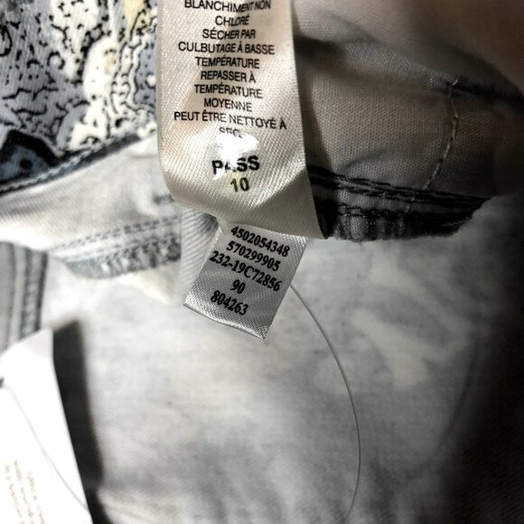 Chico's NWT Feathered Paisley Girlfriend Slim Leg Ankle Jeans Size 0 - Picture 6 of 11